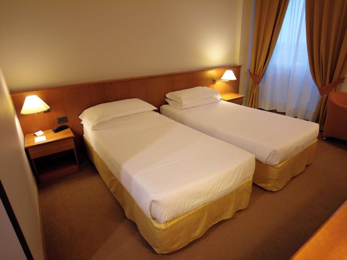 Western Park Hotel
